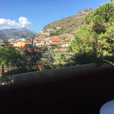 Place Rossetti - Charming Apartment